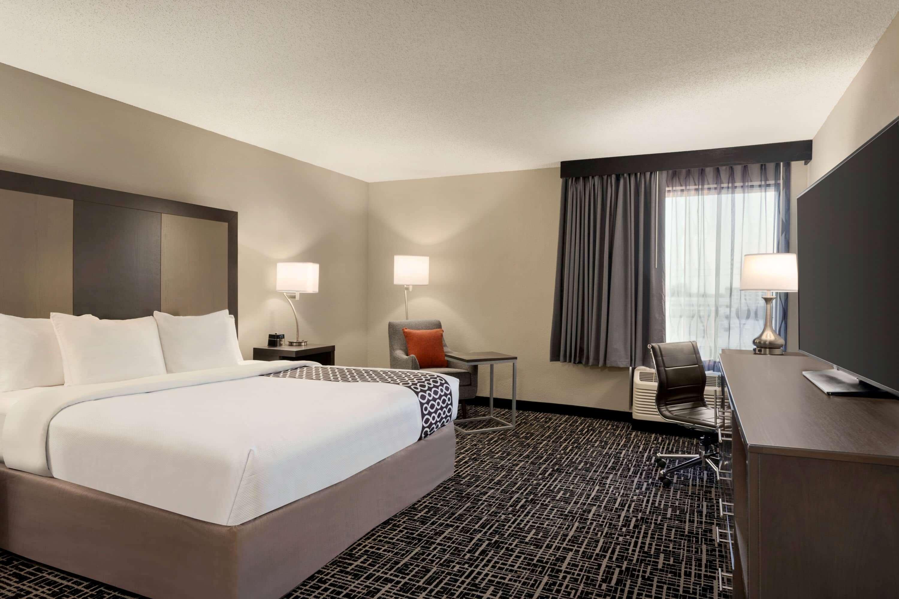 La Quinta Inn & Suites By Wyndham St Louis Route 66 Windsor Springs Dış mekan fotoğraf
