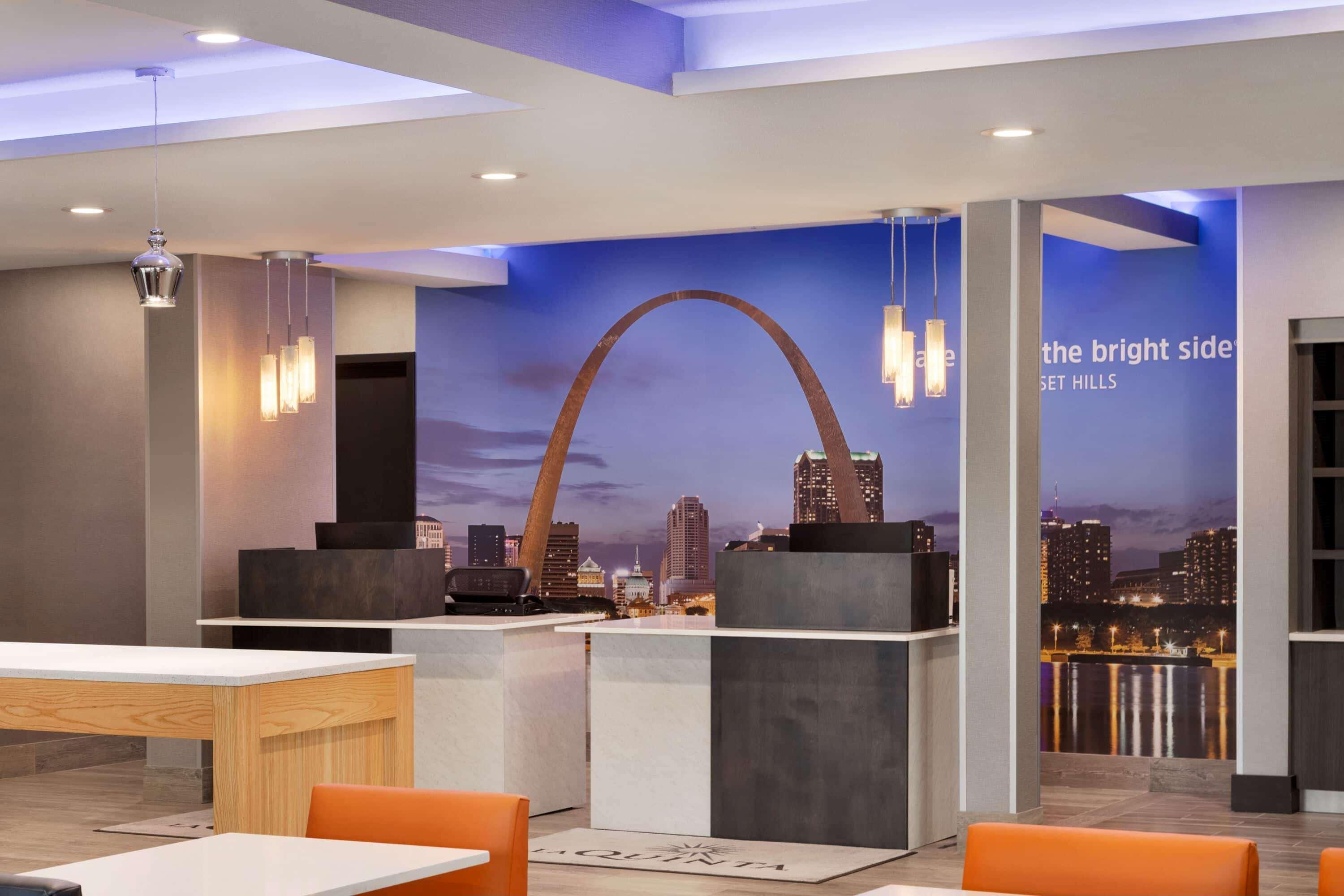 La Quinta Inn & Suites By Wyndham St Louis Route 66 Windsor Springs Dış mekan fotoğraf