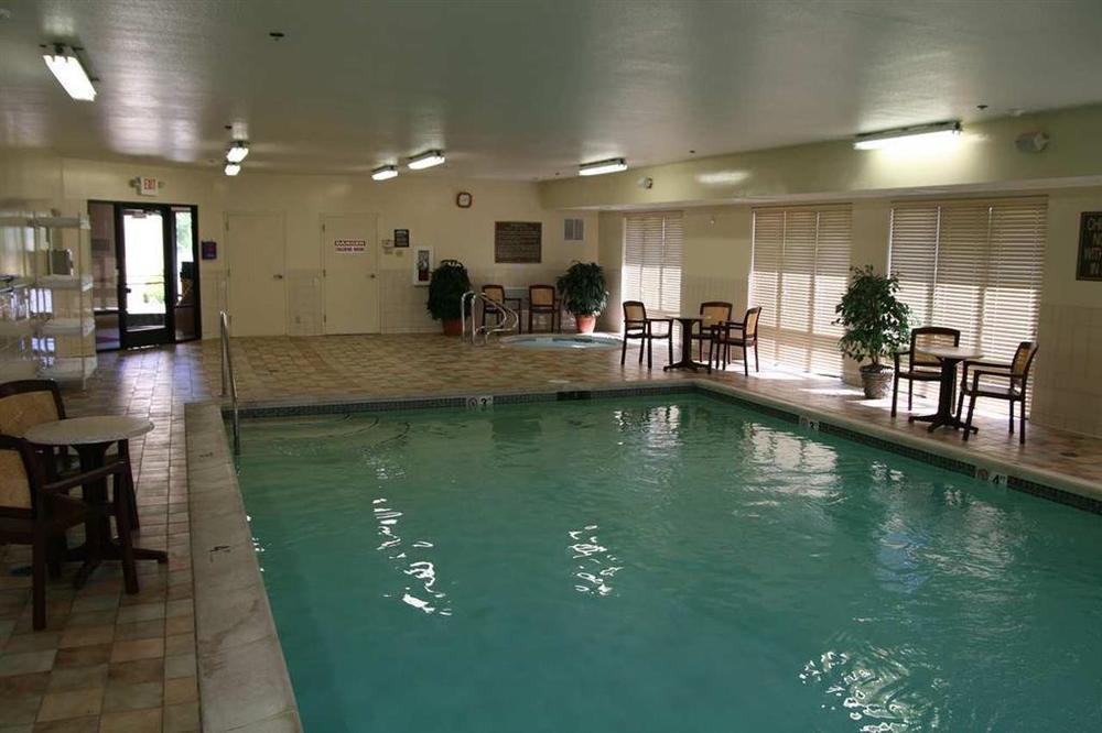 La Quinta Inn & Suites By Wyndham St Louis Route 66 Windsor Springs Konforlar fotoğraf